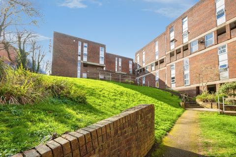 undefined, Downs Road, Luton