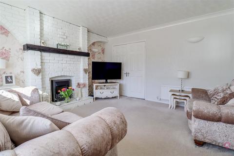 undefined, Winterton Gardens, Sheffield, S12