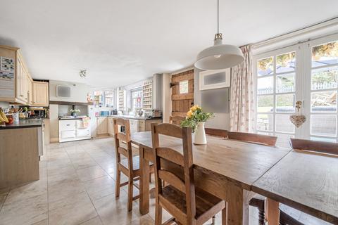 undefined, London Road, Marlborough, SN8