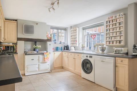 undefined, London Road, Marlborough, SN8