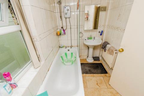 3 bedroom terraced house for sale, Wharfedale Street, Wednesbury