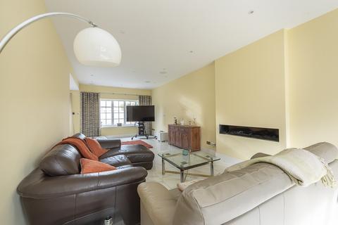 undefined, Kirkdale Road, Harpenden, AL5