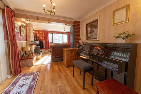4 bedroom detached house for sale, Alder Close, New Inn, NP4