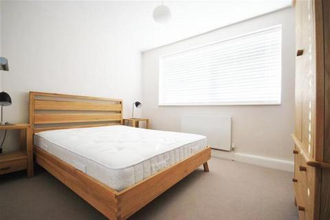 undefined, Woodedge Close, North Chingford E4