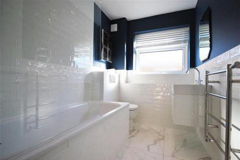 undefined, Woodedge Close, North Chingford E4