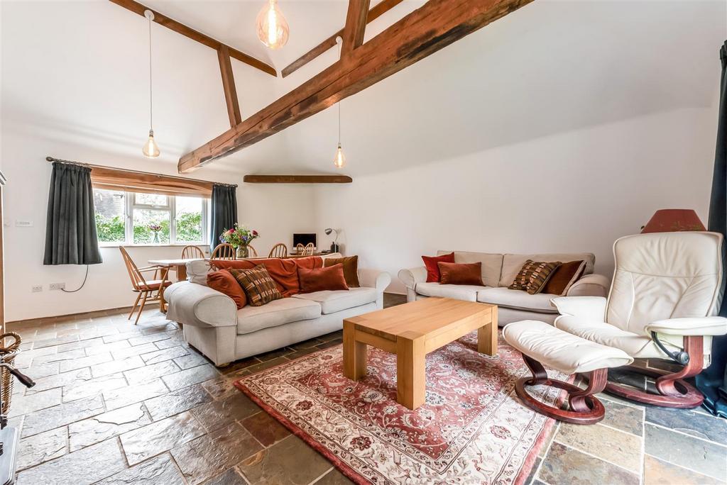 Sitting/Dining Room