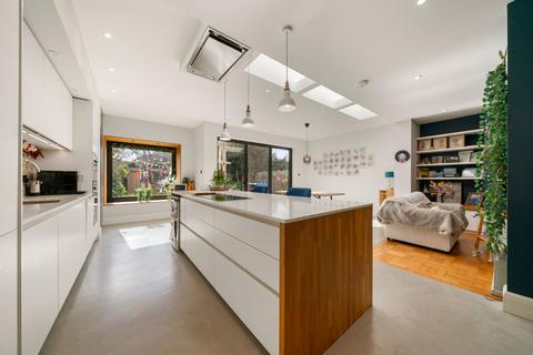 5 bedroom semi-detached house for sale, Couchmore Avenue, Hinchley Wood, Esher, KT10