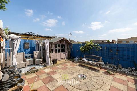 undefined, Peaks Avenue, New Waltham DN36
