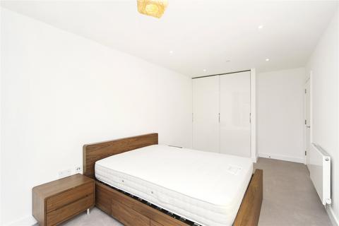 undefined, River Gardens Walk London SE10