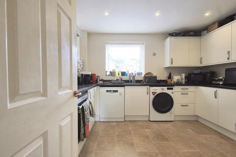 2 bedroom apartment to rent, King George Close, Cheltenham GL53