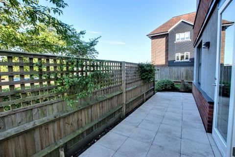 1 bedroom ground floor flat for sale, Milton Road, Milton House Milton Road, RH16