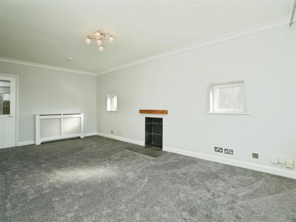 Dining Lounge