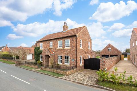 4 bedroom detached house for sale, Main Street, Sutton on Derwent, York, East Yorkshire, YO41
