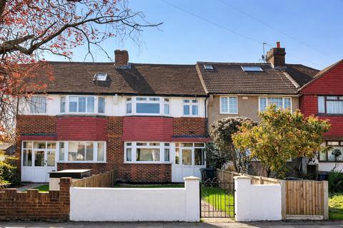 3 bedroom house to rent, Sevenoaks Road, Brockley, London, SE4