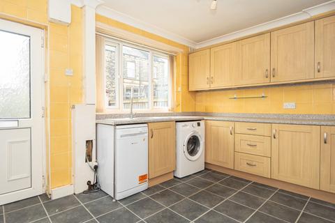 3 bedroom terraced house for sale, Warrels Street, Bramley, LS13 3NP