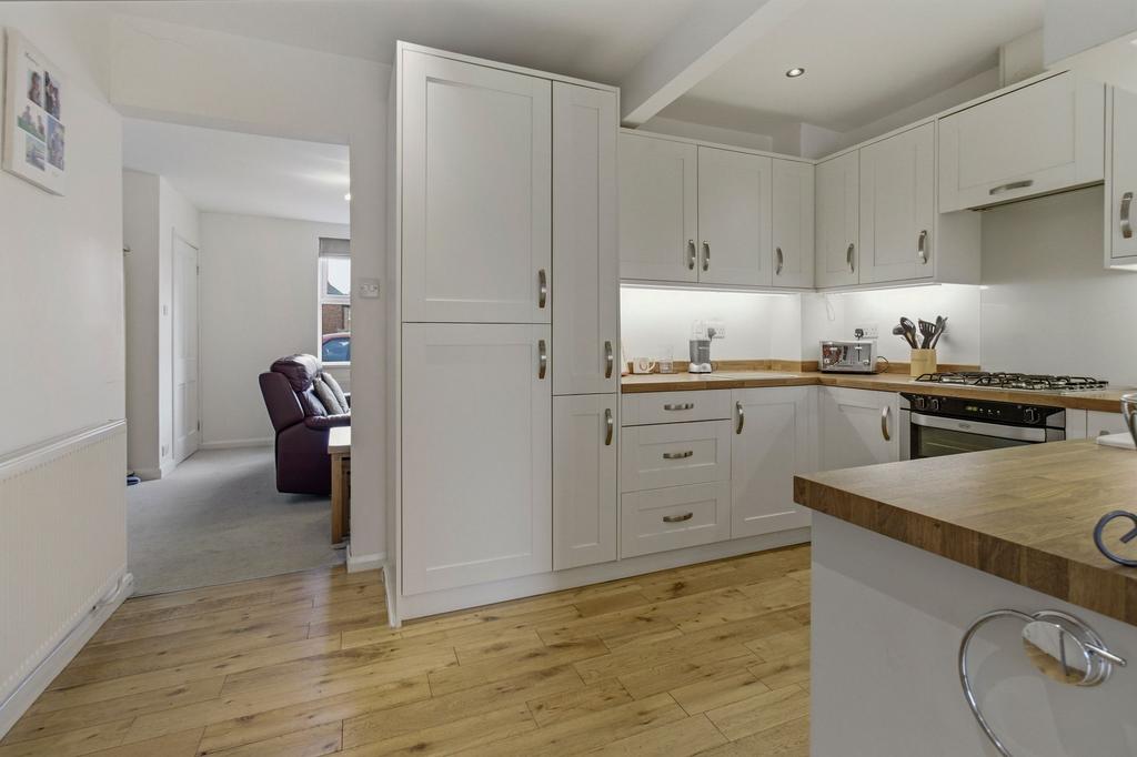 Kitchen 4