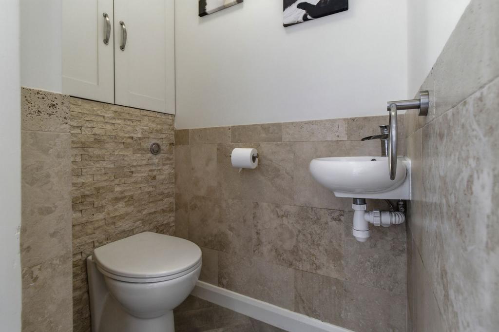 Wc 1