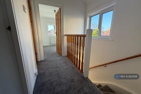 undefined, Potternewton Avenue, Leeds, LS7