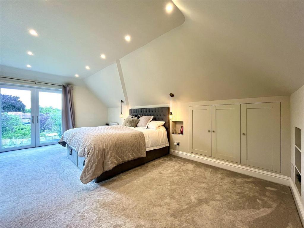Bed 1