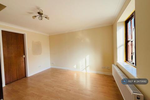 undefined, Columbus Gardens, Northwood, HA6