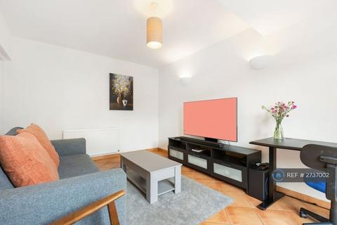 1 bedroom flat to rent, Hopewell Yard, London, SE5