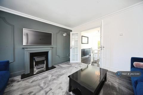 undefined, Chard Drive, Luton, LU3
