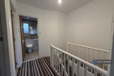undefined, Penistone Road, Huddersfield, HD5