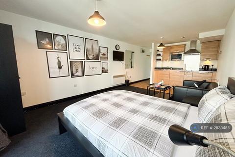 undefined, Worsdell Drive, Gateshead, NE8