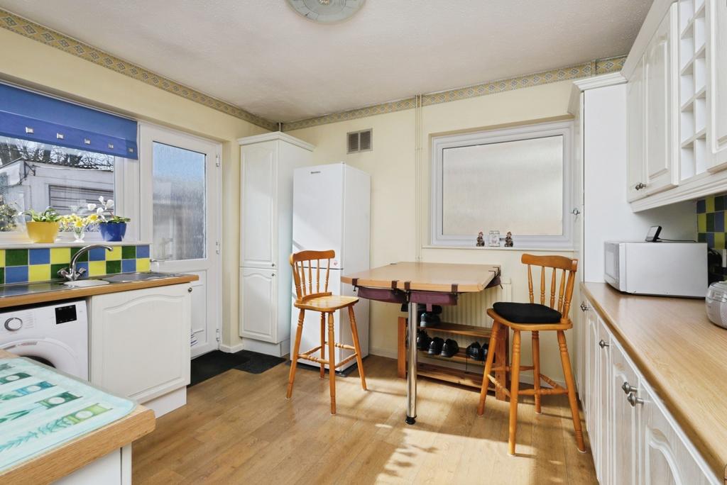 Pbox-IMG.jpg