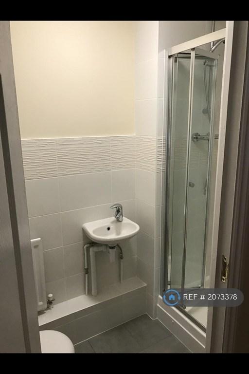 Ground Floor Shower/Wc
