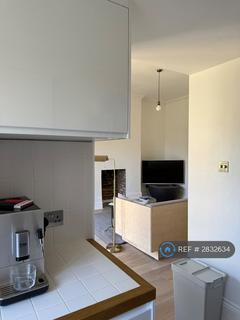 1 bedroom flat to rent, Ground Floor, London, SE14