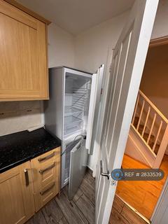 undefined, Athol Square, London, E14