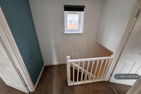 undefined, Athol Square, London, E14