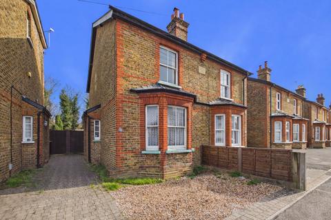 Miles Road, Epsom, KT19