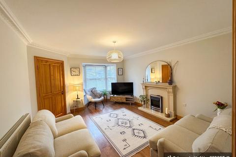 undefined, Llygad-y-Ffynnon, Llanelli SA15