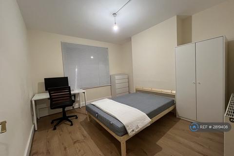 undefined, Guildford Park Road, Guildford, GU2