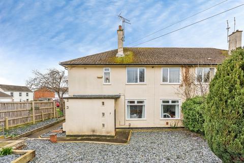 2 bedroom maisonette for sale, Moredon Park, Swindon