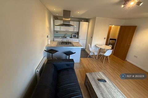 1 bedroom flat to rent, Queen Mary Avenue, London, E18