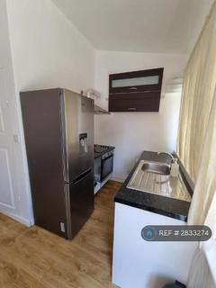 undefined, Elsrick Avenue, Morden, SM4