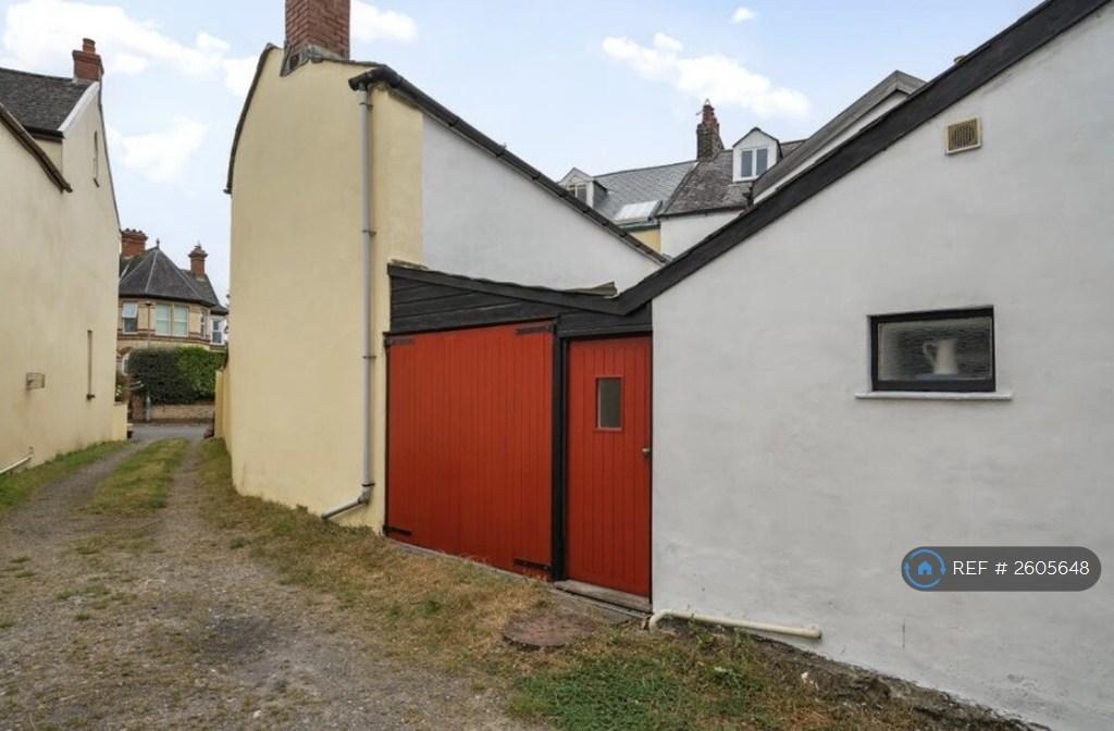 Single Garage