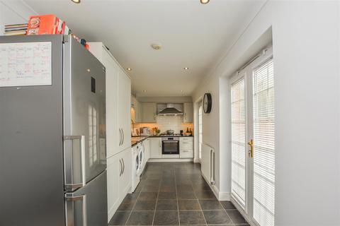 2 bedroom apartment for sale, Pastoral Way, Warley, Brentwood