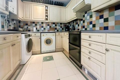 undefined, Lower Cippenham Lane, Slough, Berkshire