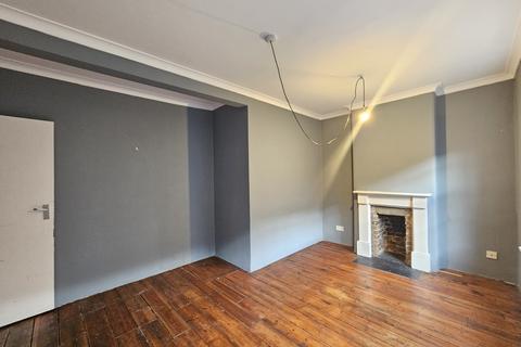 1 bedroom flat for sale, Enfield Cloisters, Fanshaw Street, N1 6LD
