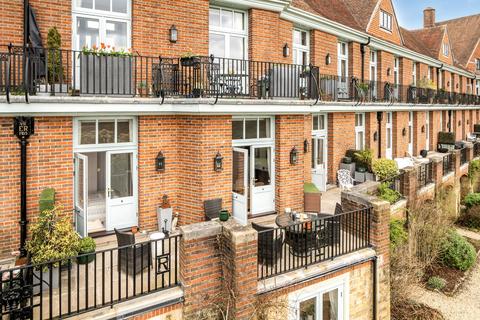 undefined, Kings Drive, Midhurst, GU29