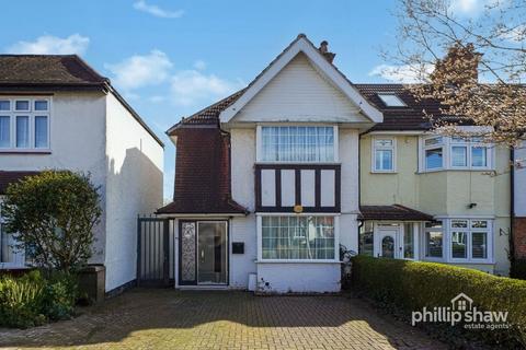 3 bedroom semi-detached house for sale, Risingholme Road, Harrow, HA3