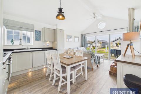 2 bedroom lodge for sale, Turtle Close, Moor Road, Filey