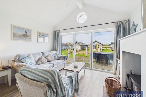 2 bedroom lodge for sale, Turtle Close, Moor Road, Filey