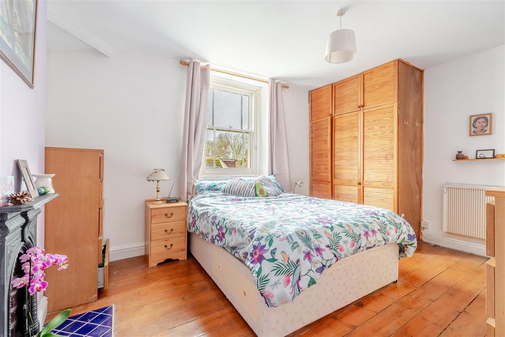 5 The Cottages, Station Road Wrington BS40 5 LH -27