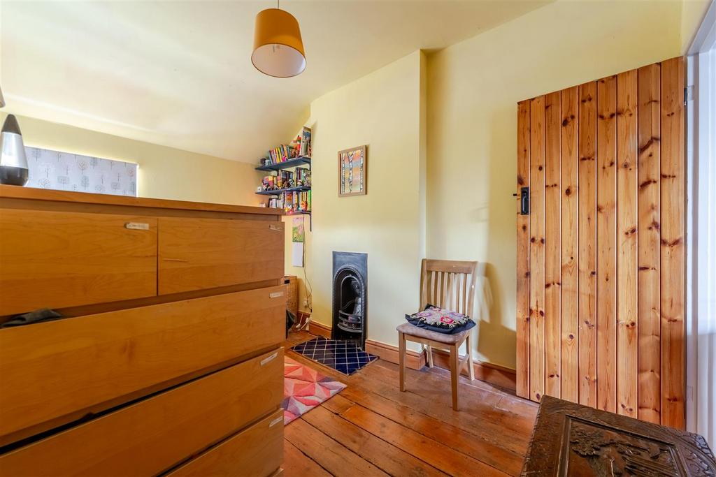 5 The Cottages, Station Road Wrington BS40 5 LH -52