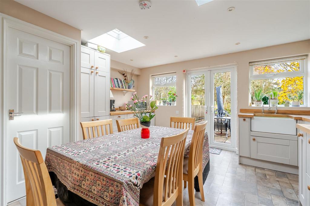 5 The Cottages, Station Road Wrington BS40 5 LH -13